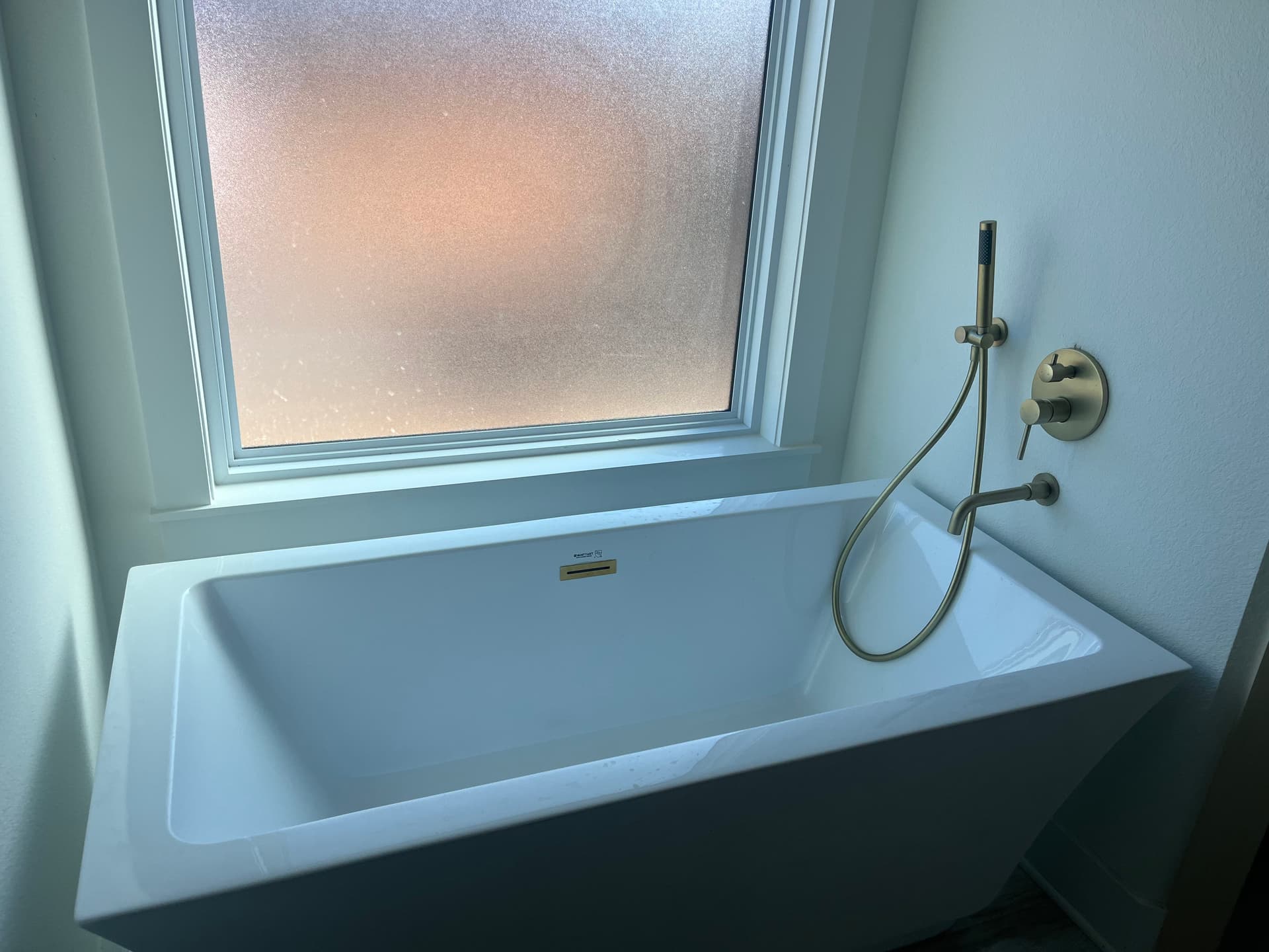 Sleek Bathroom Upgrade with Natural Light in Searcy image